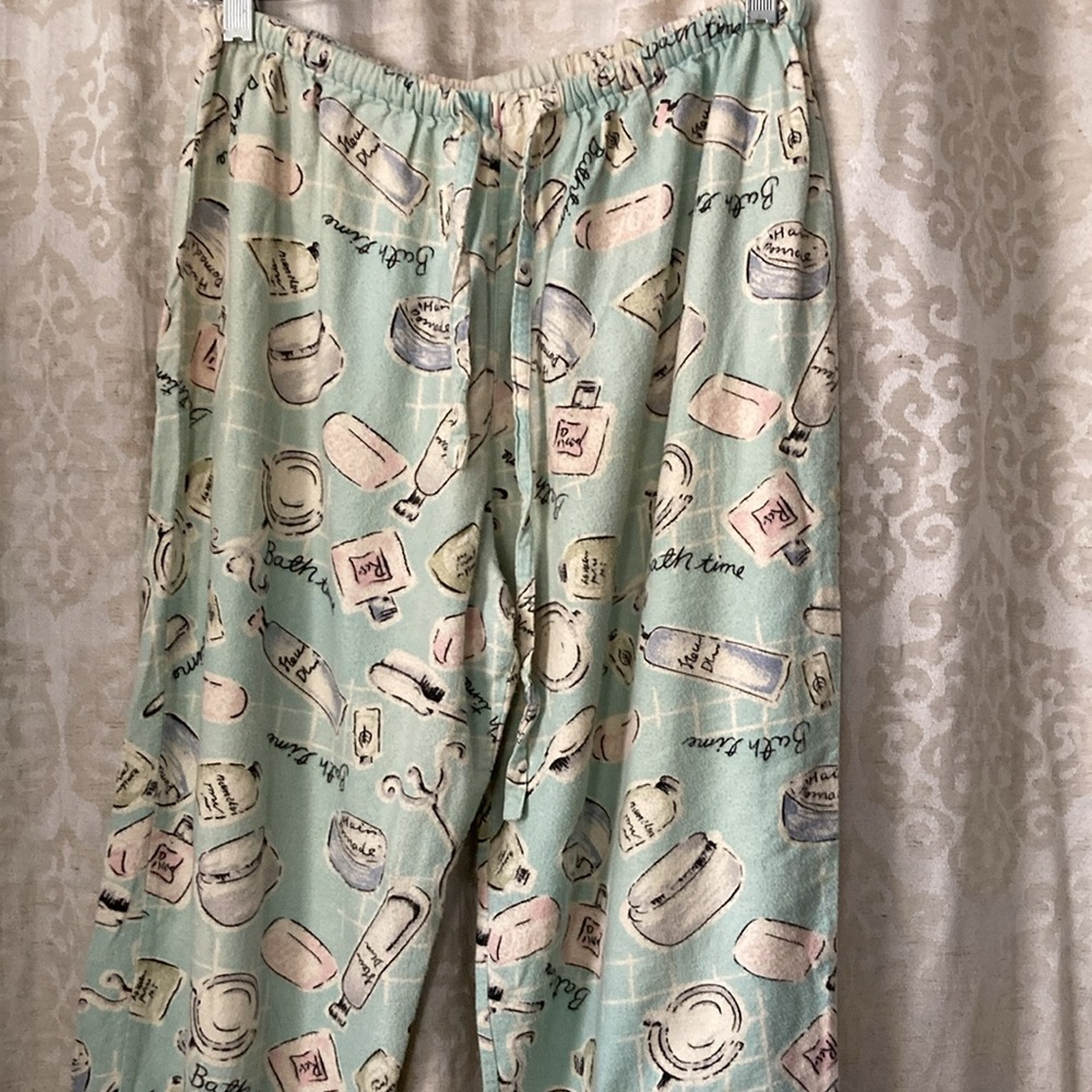 Rare “Bath Time” flannel lounge pants / pajamas